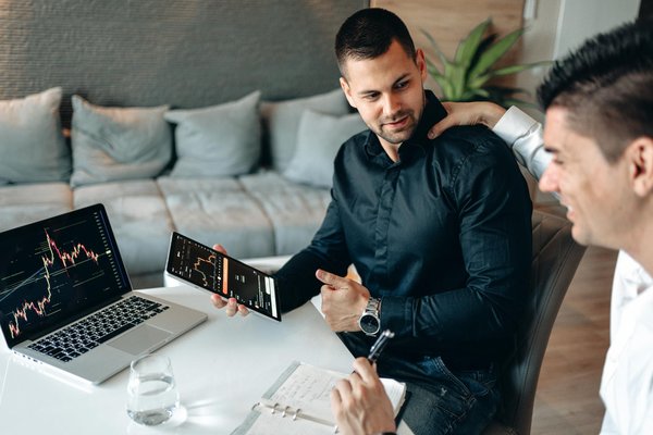 Ultimate airflow optimization: enhance cooling in your corsair crystal series 680x for dual gpu setups